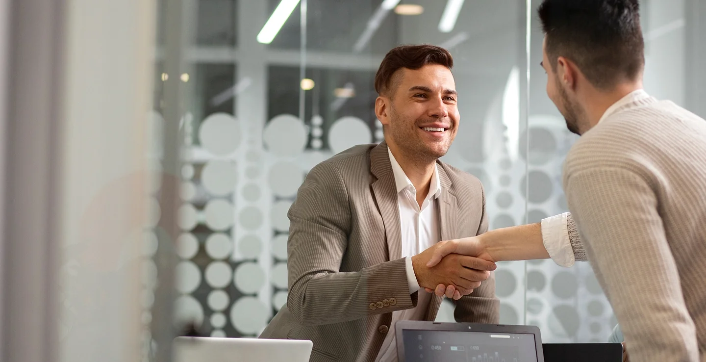 Serasa transforma a renegociação de dívidas com IA generativa